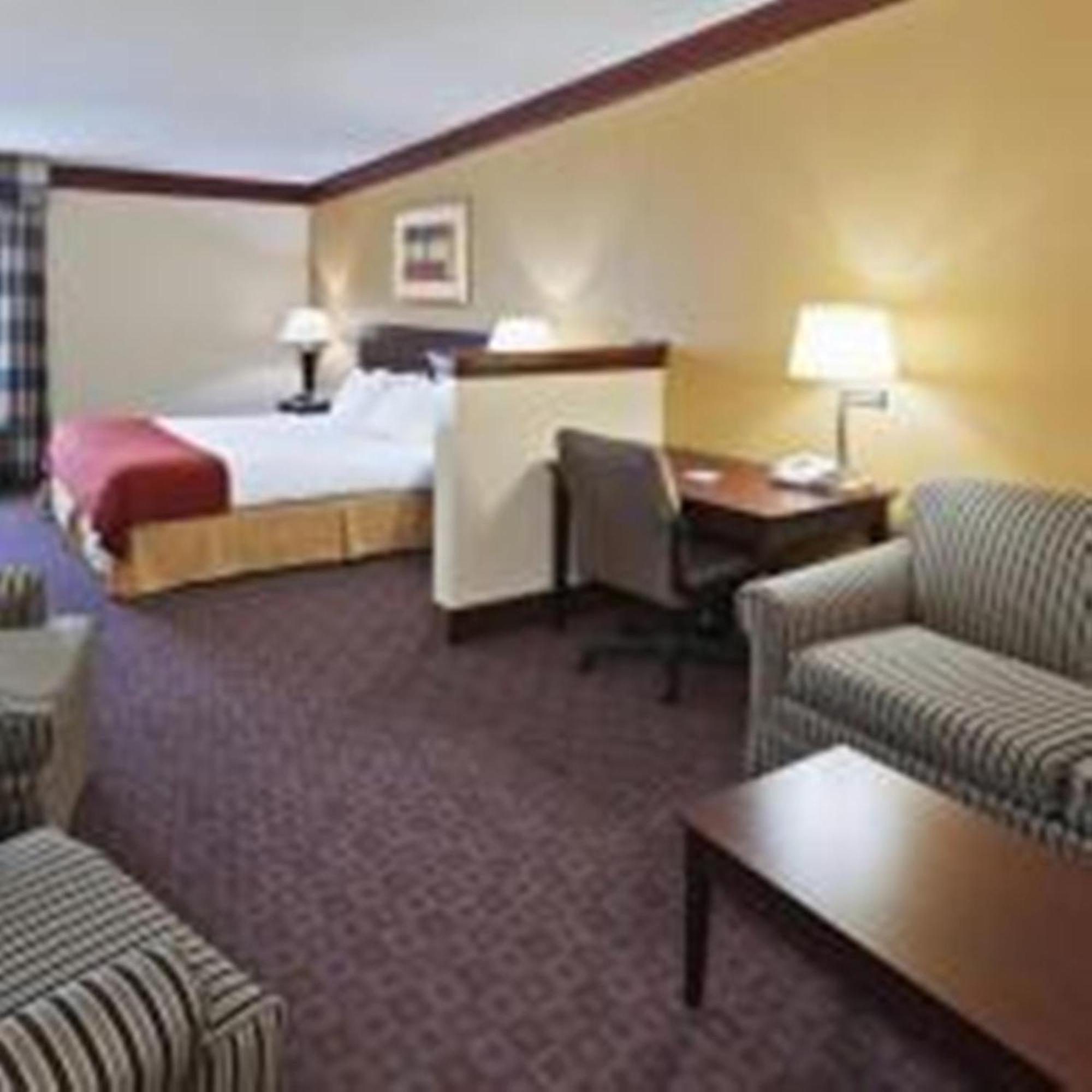 Days Inn & Suites By Wyndham Tahlequah Extérieur photo